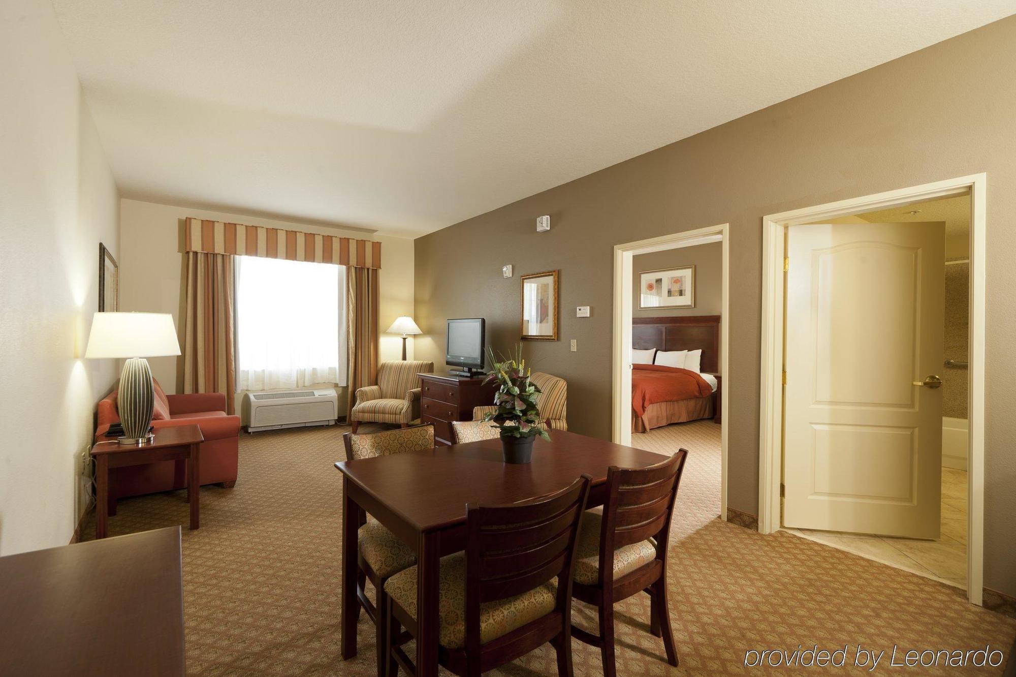 Seffner Inn&Suites Exterior foto