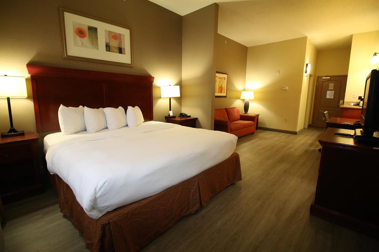 Seffner Inn&Suites Exterior foto